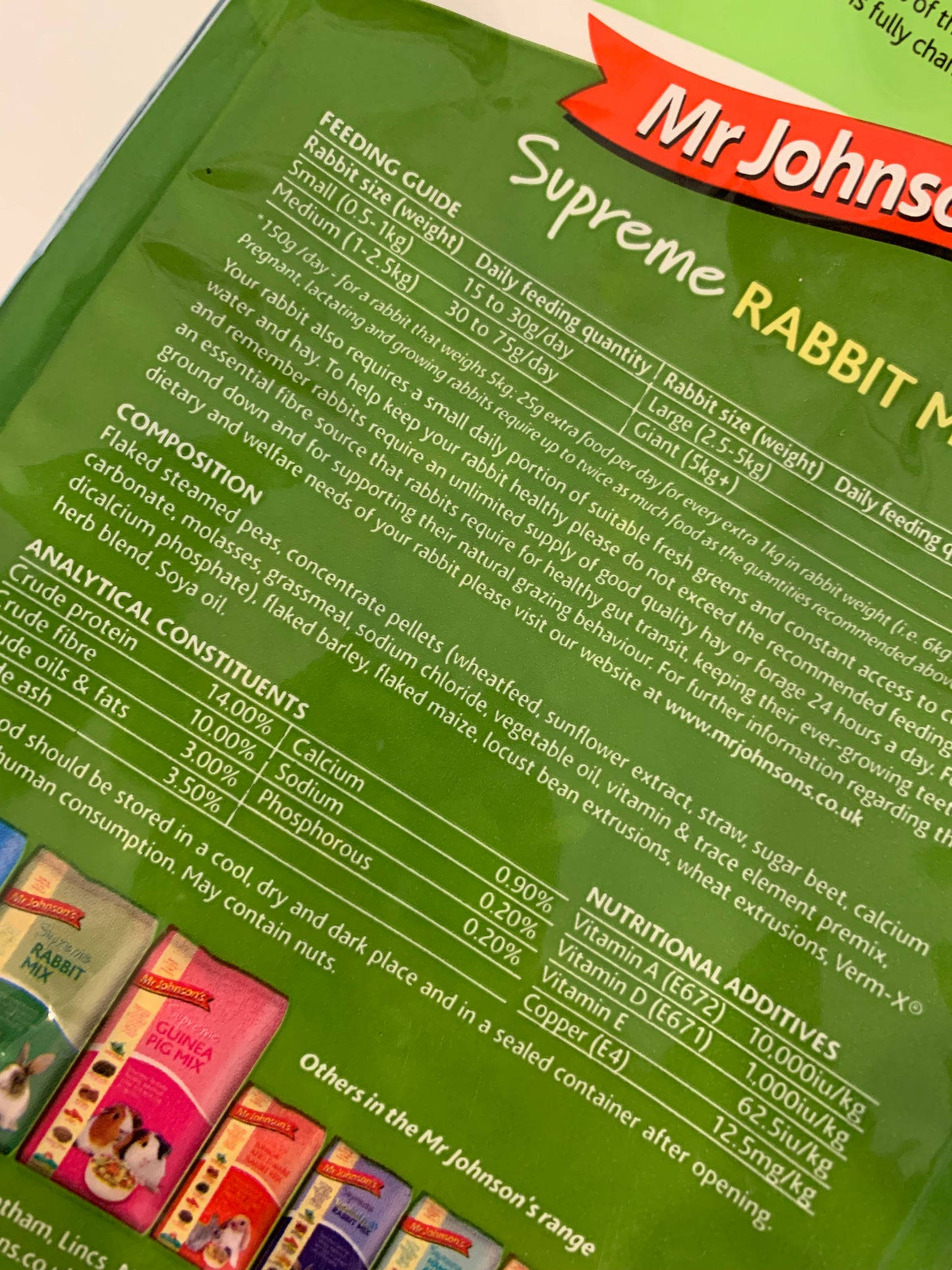 Mr Johnsons Supreme Rabbit Mix 900g
