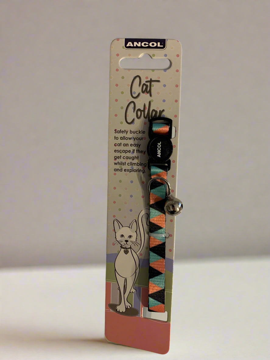 geometric cat collar, cat collars, front side