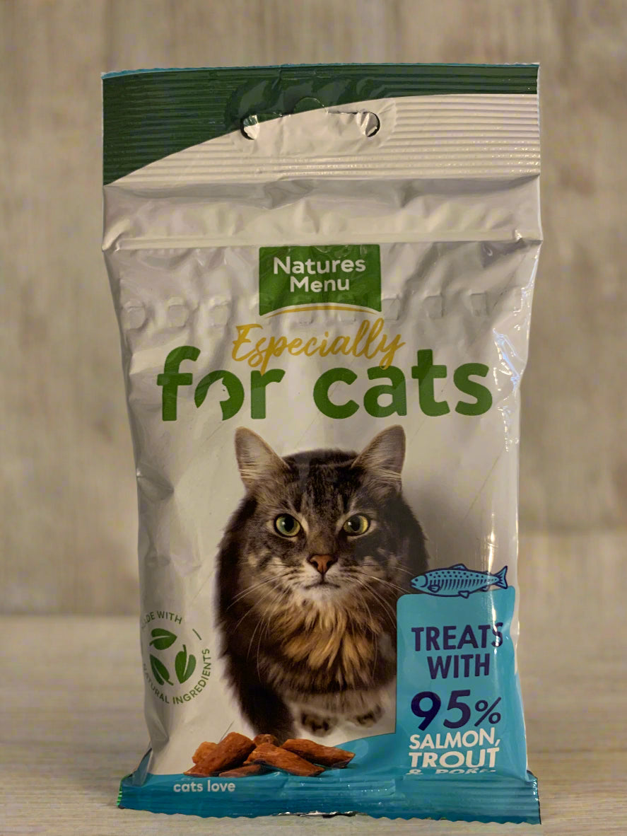 natures menu cat treat, cat treat, dreamies cat treats, front side