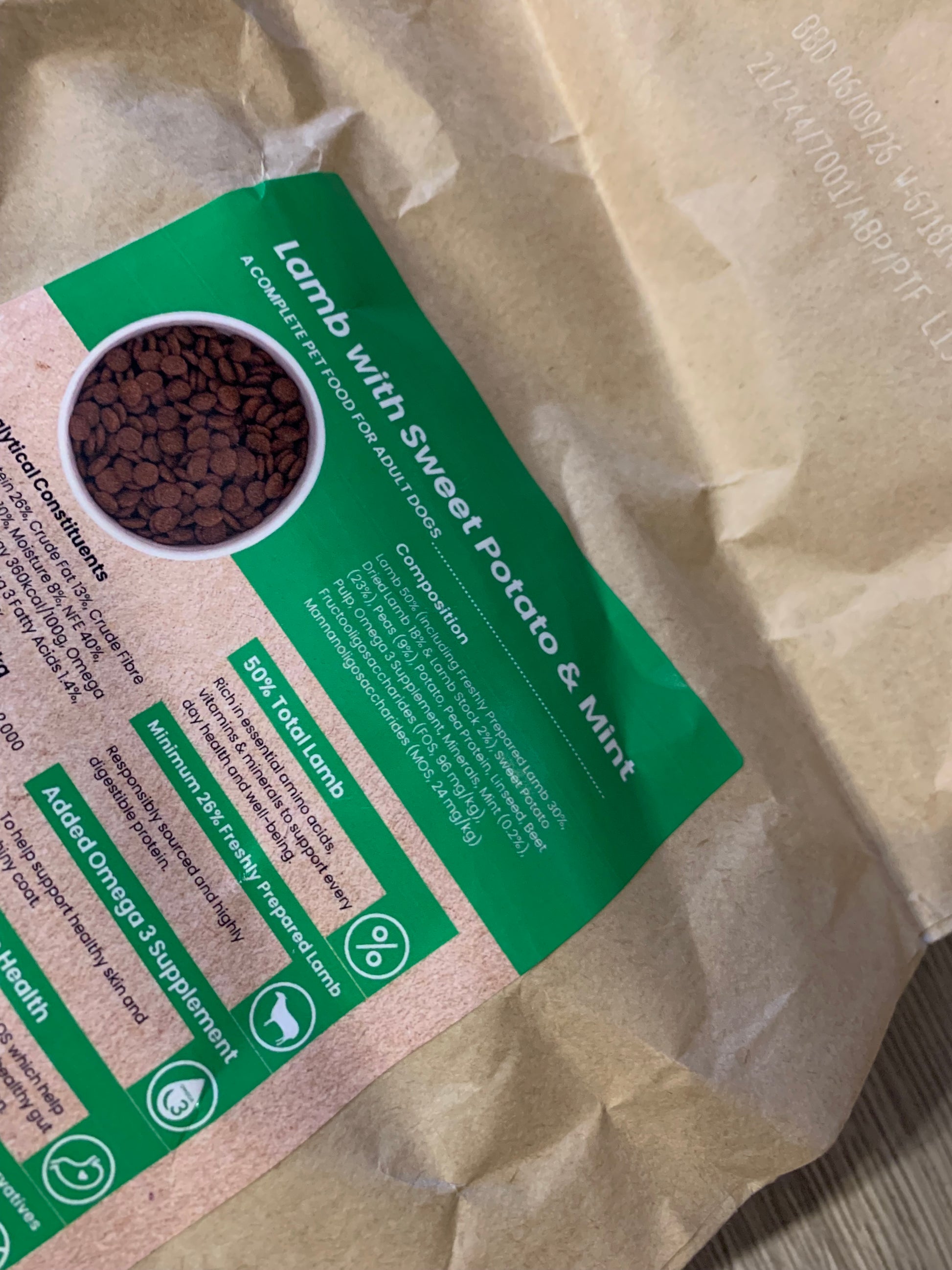 grain free dog food, grain free puppy dog food, dry dog food, best dry dog food uk, back side